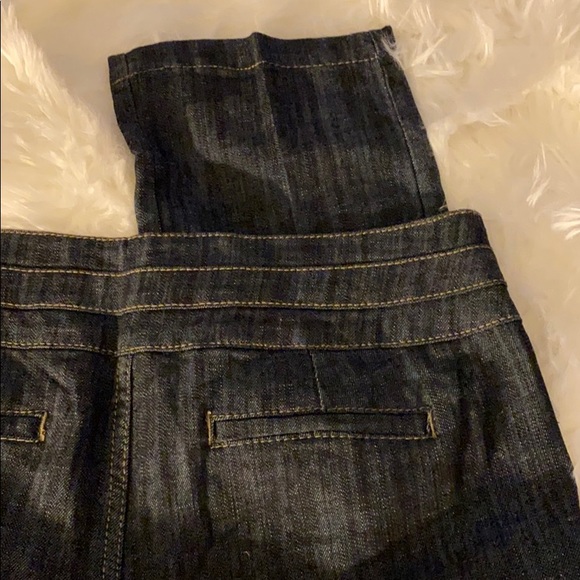NWT Very Dark Classy Denim Capri Pants - Picture 6 of 10
